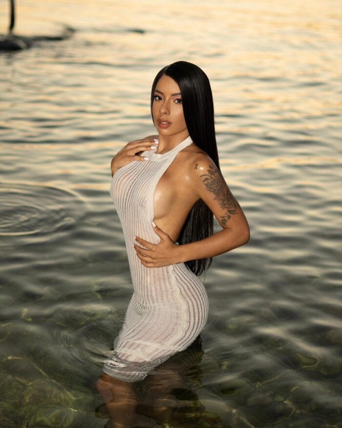 Nicky Mädchen Bild Ibiza Nicky Mädchen Bild Ibiza