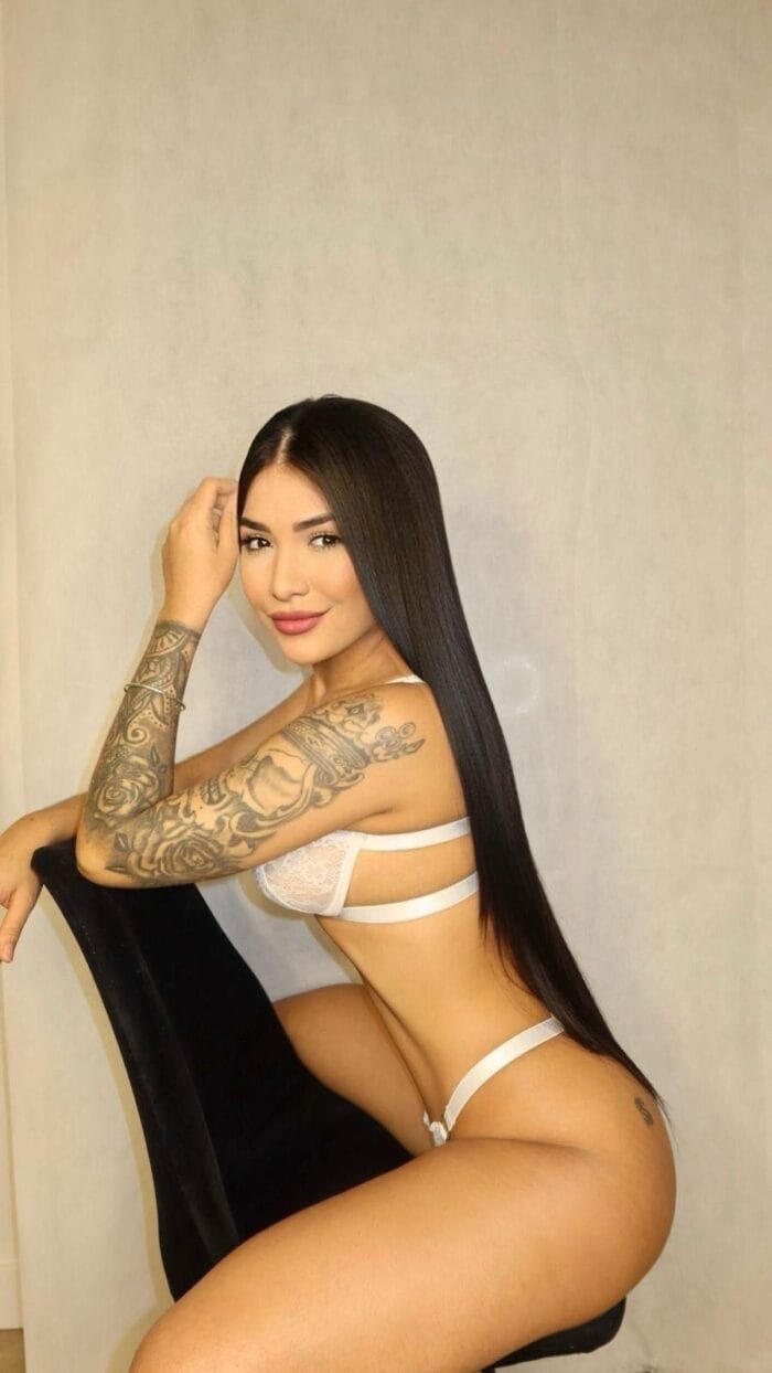 Maddie Acompañante de Lujo en Ibiza Maddie Acompañante de Lujo en Ibiza