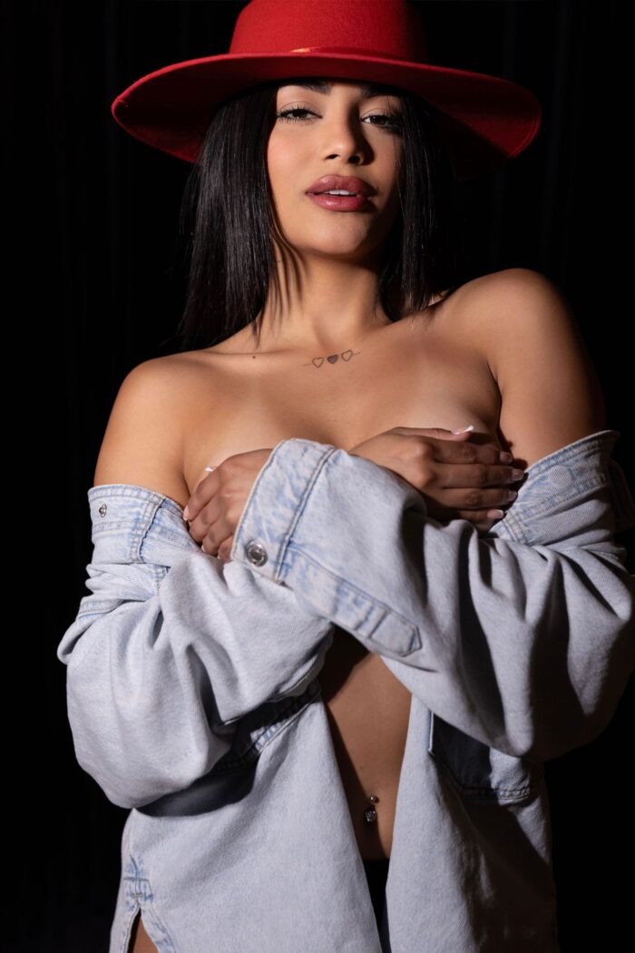 Mia Luxury Escort in Ibiza Mia Luxury Escort in Ibiza